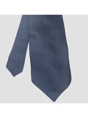 Vintage Milano Uomo Hand Stitched Solid Navy Blue Imported Silk Tie (3/$15)